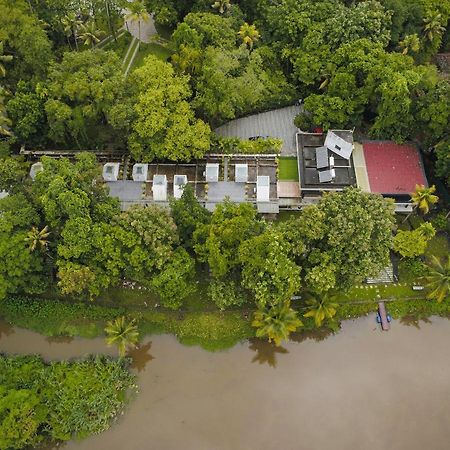 S River Resorts Kochi Exterior foto