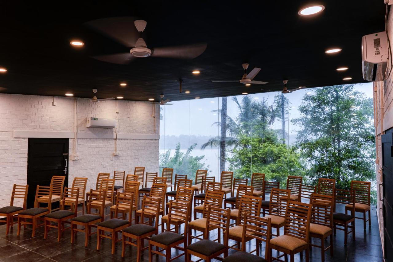 S River Resorts Kochi Exterior foto